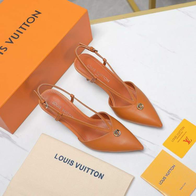 Picture of Louis Vuitton Shoes _SKULVsz35-417cmmnf030113523